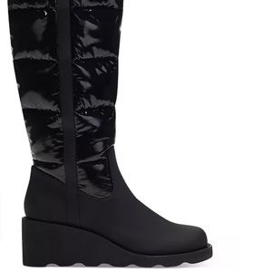 INC: PUFFER WEDGE BOOT! (International Concepts)